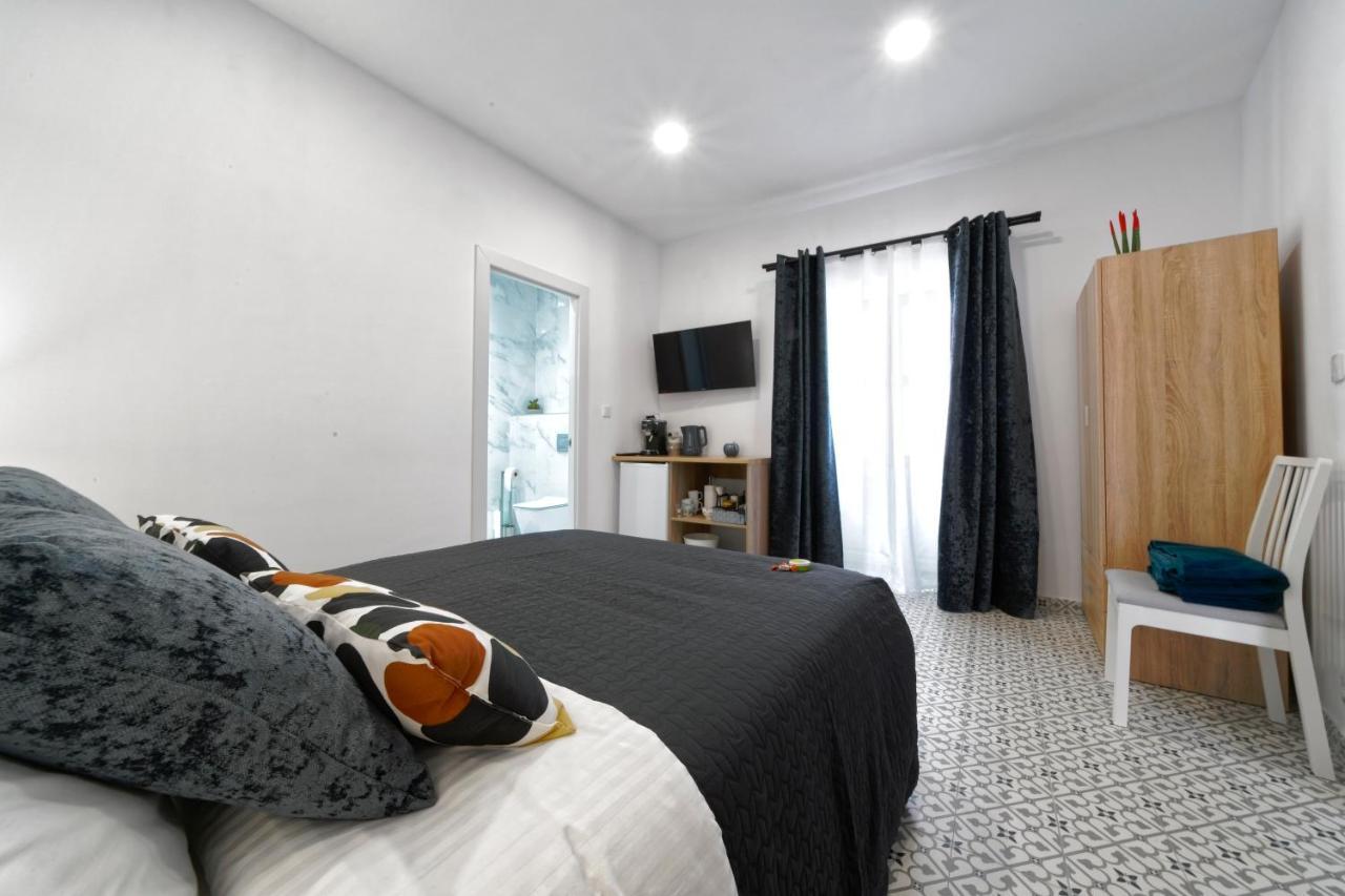 Casa Verde Comfortable Air-Conditioned Modern Apartments (Adults Only) Ingenio Extérieur photo