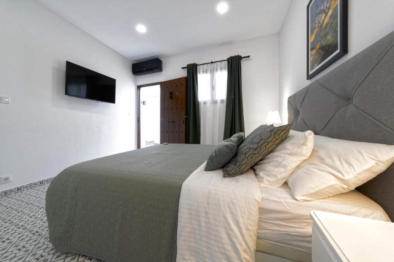 Casa Verde Comfortable Air-Conditioned Modern Apartments (Adults Only) Ingenio Extérieur photo