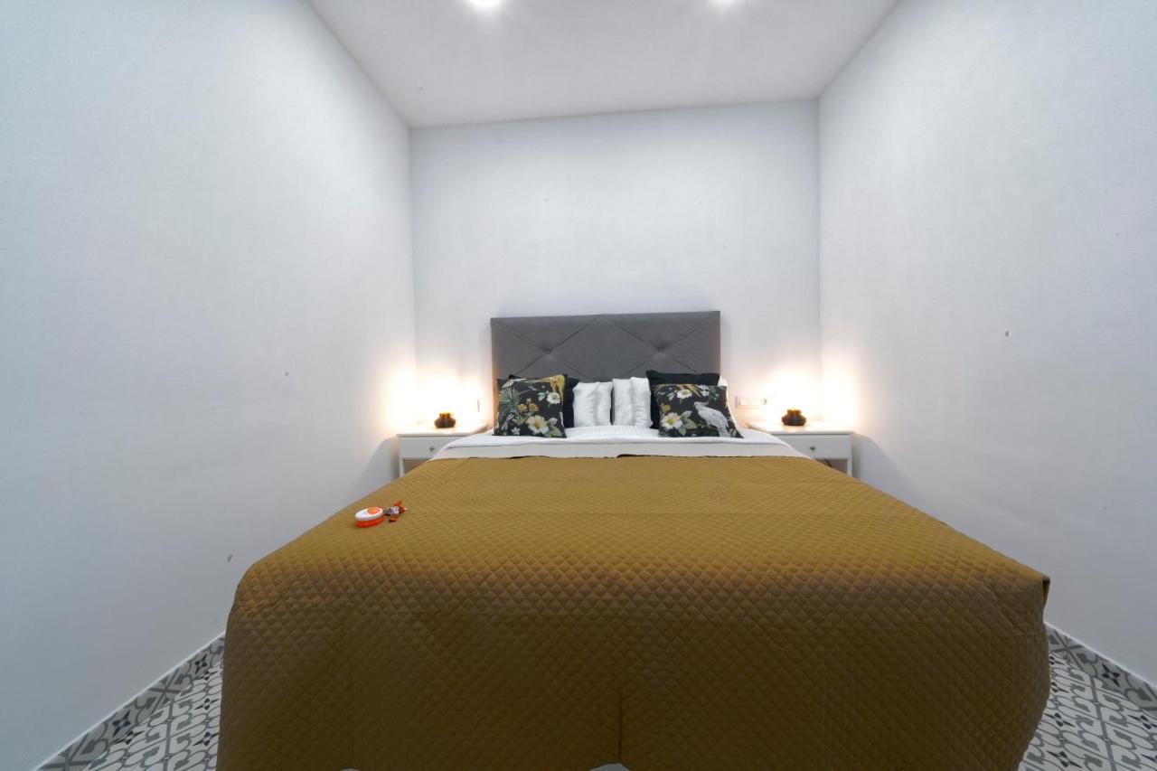 Casa Verde Comfortable Air-Conditioned Modern Apartments (Adults Only) Ingenio Extérieur photo